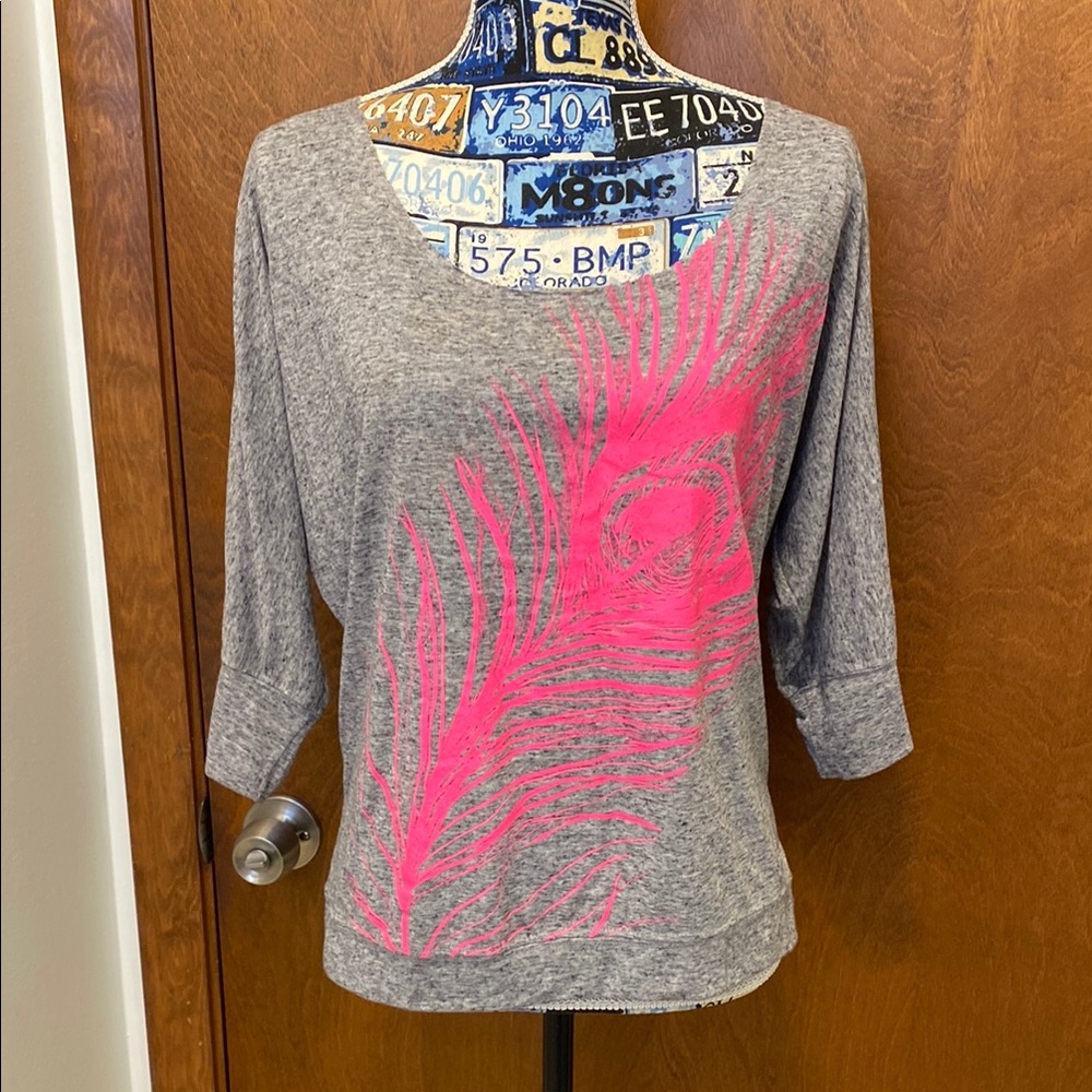 Stranded Top with Pink Feather Design size XL